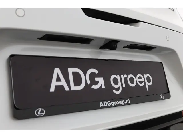 Lexus LBX Elegant 2WD 2024 Hybride Benzine 38