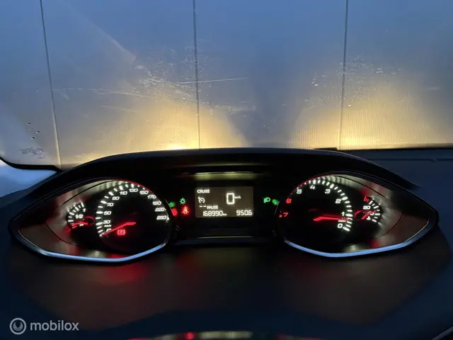 Peugeot 308 1.6 THP Allure 2014 Benzine 9