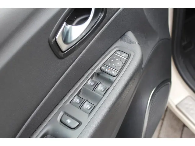 Renault Captur 0.9 TCe Intens 2018 Benzine 8