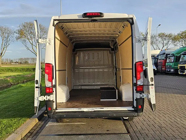 Citroën Jumper 2.2 2024 Diesel 11