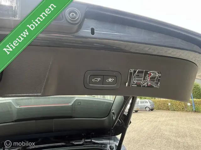 Volvo XC40 1.5 T5 Recharge R-Design 2022 Hybride Benzine 20