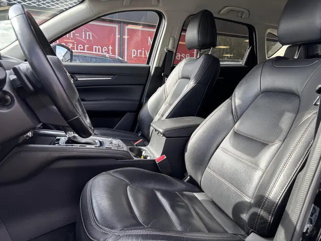 Mazda CX-5 2.5 SkyActiv-G 194 Luxury 2020 Benzine 4