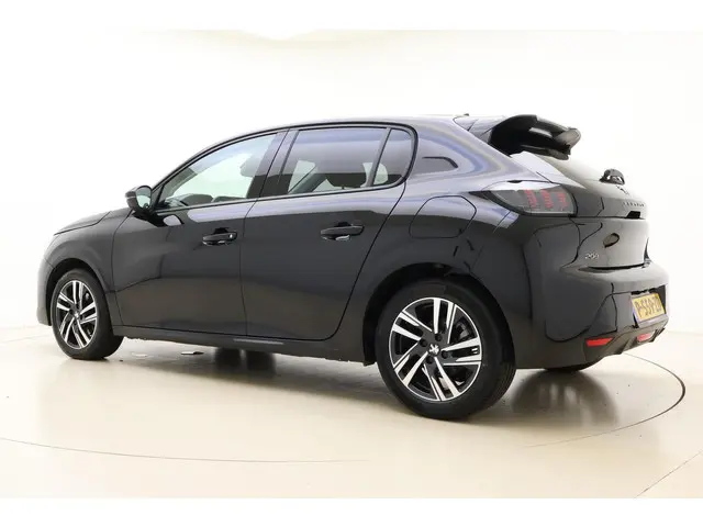 Peugeot 208 1.2T Automaat Allure 2022 Benzine 12