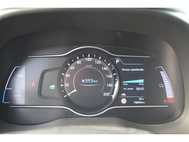 Hyundai Kona EV Premium 64 kWh 2019 Elektrisch 15