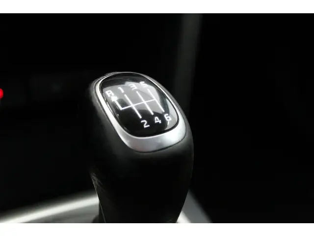 Kia Ceed Sportswagon 1.6 CRDi DynamicLine 2020 Diesel 32