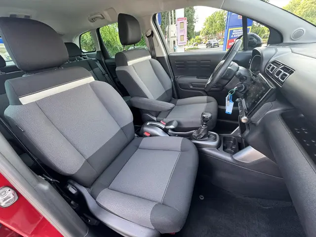 Citroën C3 Aircross 1.2 PureTech Shine 2021 Benzine 16