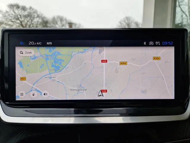 Peugeot 2008 1.2T 130pk Automaat GT 2024 Benzine 20