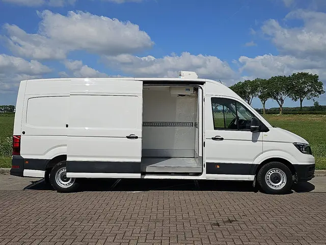 Volkswagen Crafter 35 2.0 2017 Diesel 13