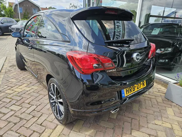 Opel Corsa 1.4 turbo Opc-line,zeer mooie auto 2018 Benzine 8