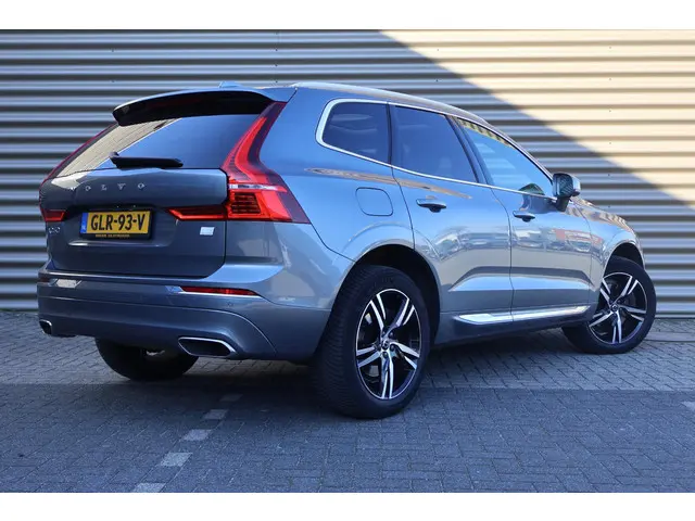 Volvo XC60 T8 AWD Inscription 2021 Hybride Benzine 3