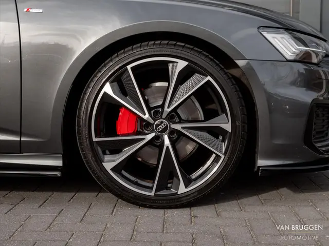 Audi A6 Avant 45 TFSI quattro S-Line 2019 Benzine 16
