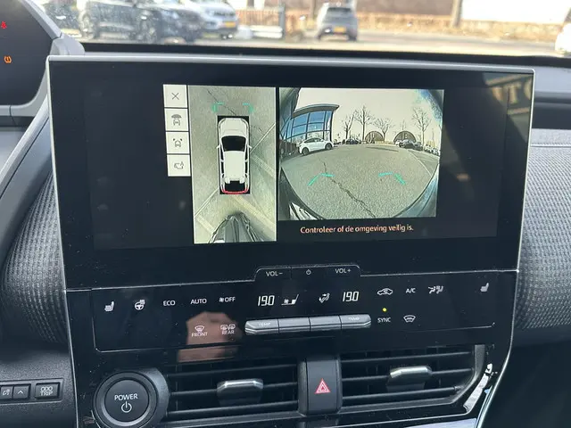 Toyota bZ4X Dynamic 71 kWh 2024 Elektrisch 25