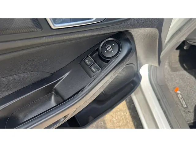 Ford Fiesta 1.0 Style 5 Deurs 2014 Benzine 14