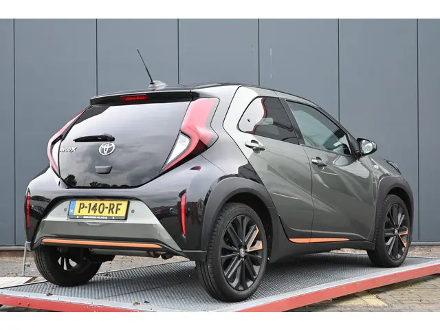Toyota Aygo X 1.0 VVT-i MT Limited 2022 Benzine 3