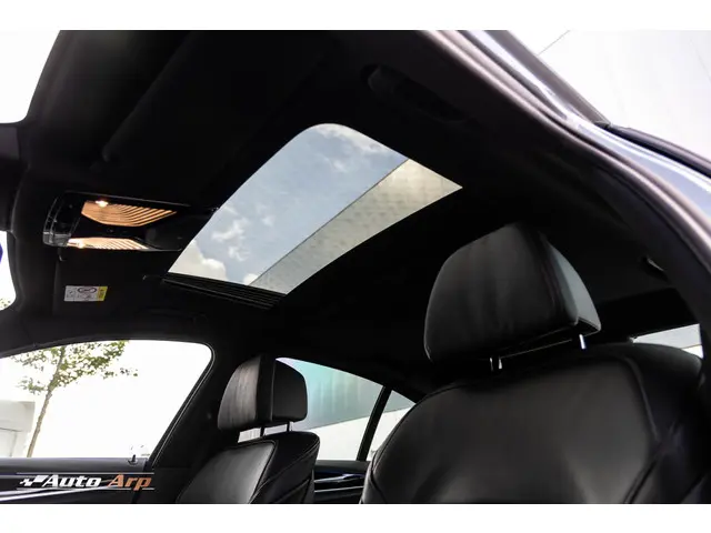 BMW 5 Serie 520d High Executive 2018 Diesel 25