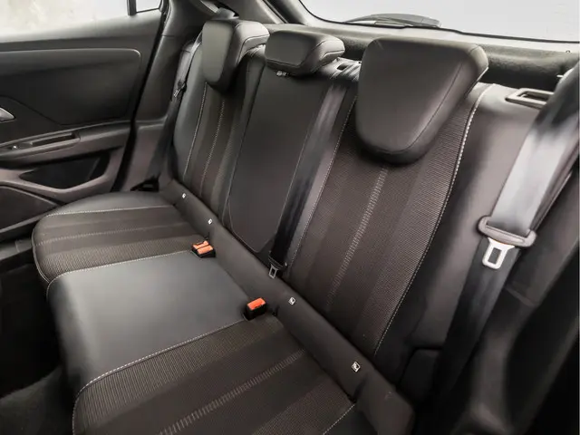 Opel Mokka 1.2 Elegance Sport 2021 Benzine 15