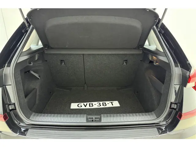 Škoda Kamiq 1.0 TSI Selection 2024 Benzine 10