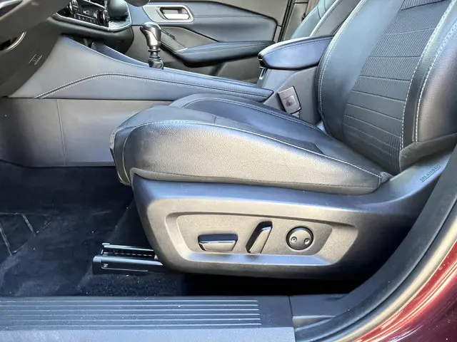 Nissan QASHQAI 1.3 MHEV Tekna 2023 Benzine 21