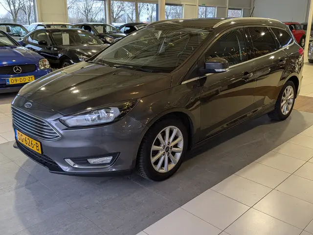 Ford Focus Wagon 1.0 Titanium 2017 Benzine 2