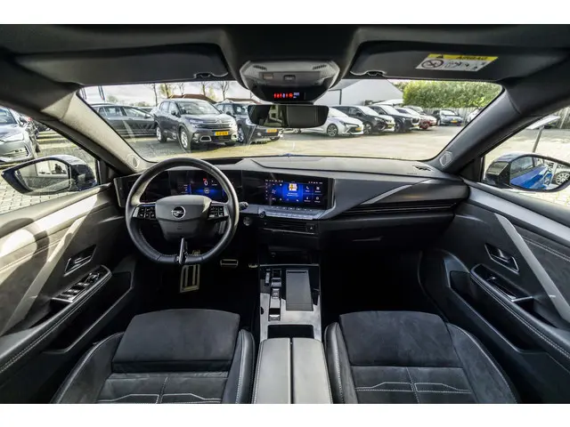 Opel Astra Electric 54 kWh GS 2024 Elektrisch 6