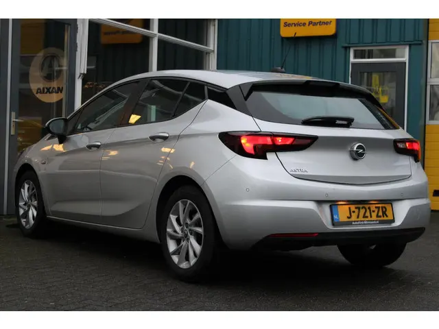 Opel Astra 1.2 Business Edition 2020 Benzine 4