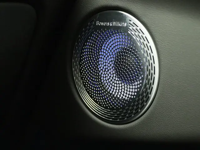 BMW XM 50e 2025 Hybride Benzine 16