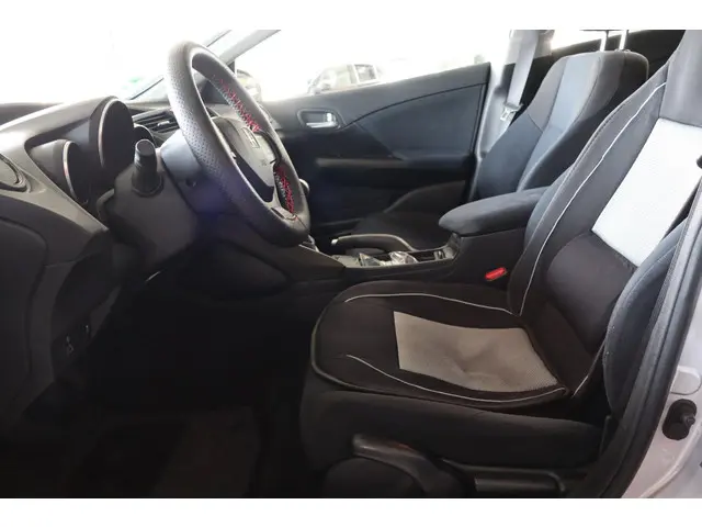 Honda Civic 1.4 Comfort 2013 Benzine 17