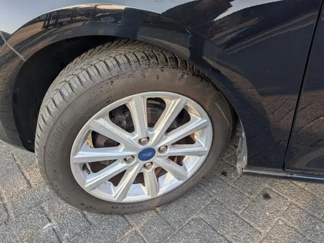 Ford Fiesta 1.1 Trend 2017 Benzine 4