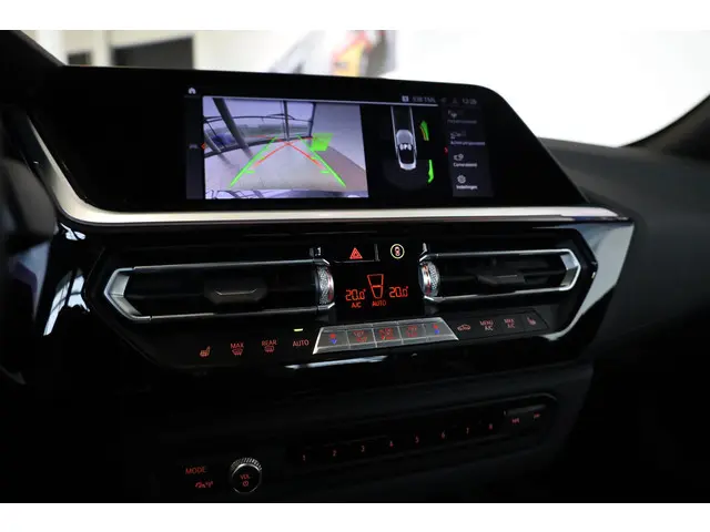 BMW Z4 Roadster sDrive20i 2026 Benzine 17