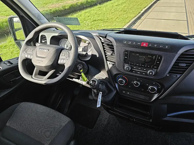 Iveco Daily 35S16 2024 Diesel 8
