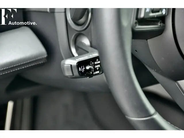 Porsche Taycan Turbo |ACC|PANO|BOSE|BTW Auto 2021 Elektrisch 32