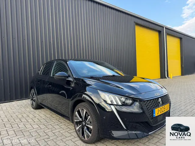 Peugeot 208 1.2 PureTech Allure 2020 Benzine 3
