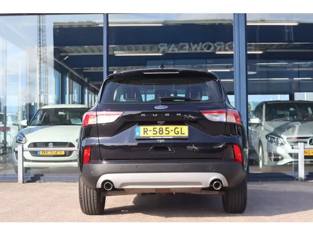 Ford Kuga 1.5 EcoBoost Titanium 2021 Benzine 14