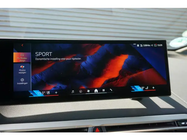 BMW iX xDrive50 2024 Elektrisch 24