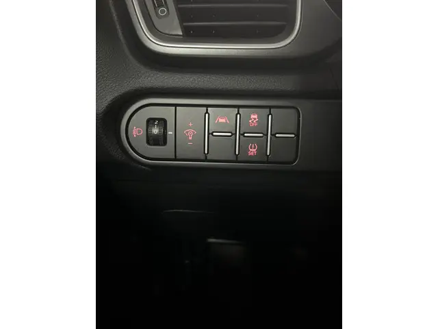 Kia Ceed Sportswagon 1.0 T-GDi DynamicLine 2022 Benzine 28