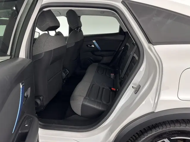 Citroën ë-C4 Shine 50 kWh [ 3-Fase ] 2021 Elektrisch 9