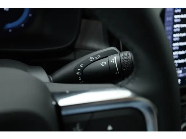 Volvo C40 S.M. Ext. Range Ultimate 82 kWh 2024 Elektrisch 13