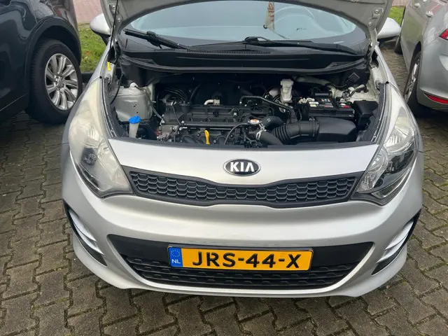 Kia Rio 1.2 CVVT ComfortL. 2015 Benzine 6