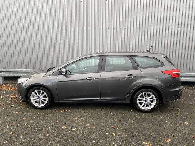 Ford Focus Wagon 1.0 Trend 2017 Benzine 9