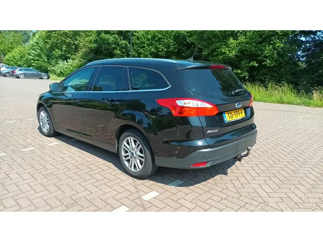 Ford Focus Wagon 1.6 Titanium Automaat 2013 Benzine 3