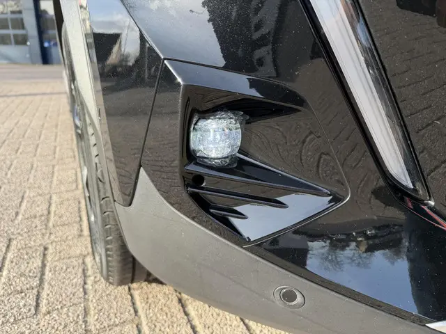 Peugeot e-2008 EV GT 2022 Elektrisch 64