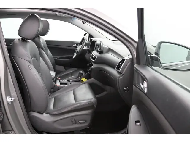 Hyundai Tucson 1.6 T-GDI Premium Sky 2019 Benzine 6