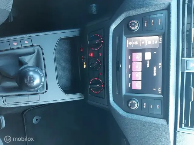 SEAT Ibiza 1.0 TSI NIEUWSTAAT met 2613 km!!!!! 2021 Benzine 13