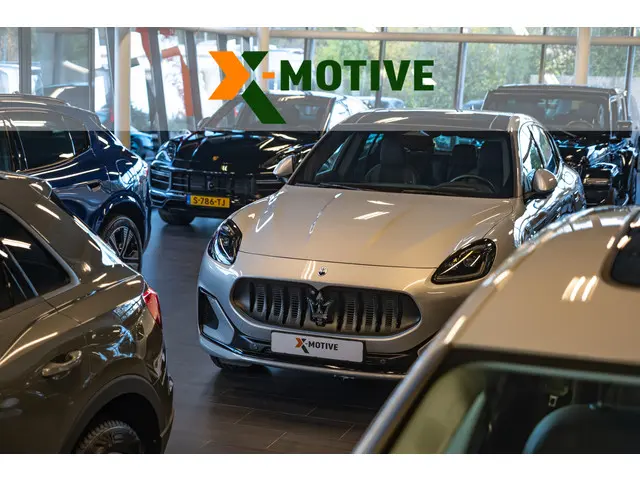 Porsche Cayenne Coupé 3.0 E-Hybrid 2023 Hybride Benzine 4