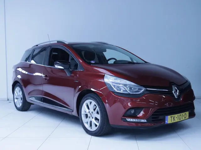Renault Clio Estate 0.9 TCe Limited 2018 Benzine 5