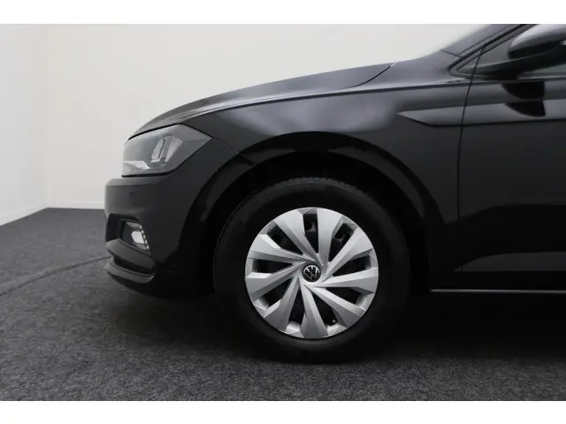 Volkswagen Polo 1.0 TSI Comfortline 2019 Benzine 23