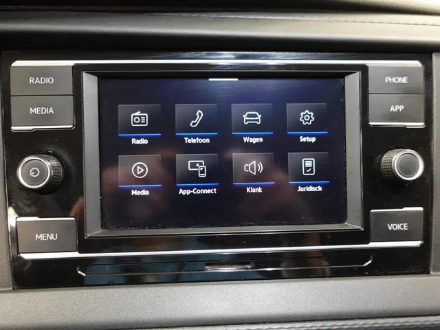 Volkswagen Transporter 110pk L1H1 2020 Diesel 19