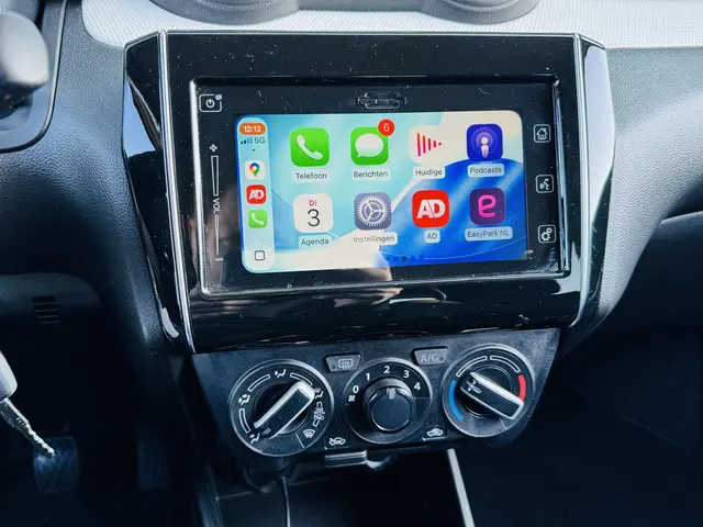 Suzuki Swift 1.2 SELECT 2019 Benzine 26