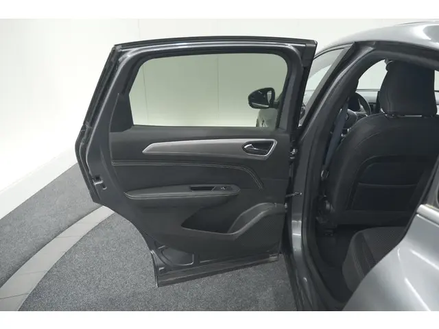 Renault Arkana Mild Hybrid 140 EDC Techno 2024 Benzine 54