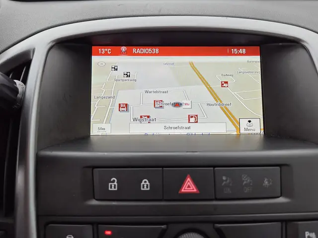 Opel Astra 1.4 Turbo NIEUW DISTRUB KETTING 2015 Benzine 13